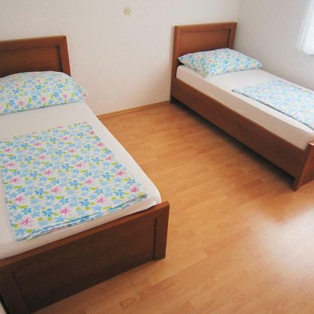 Apartments Milic Vodice Eksteriør bilde