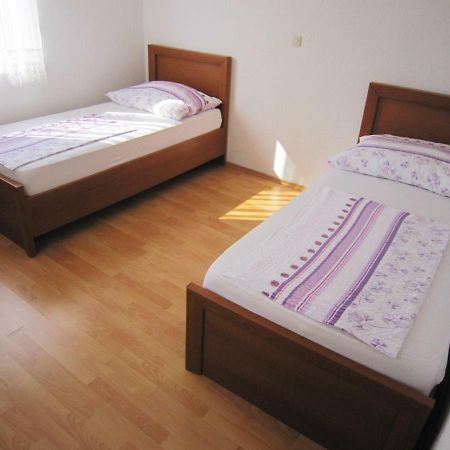 Apartments Milic Vodice Eksteriør bilde